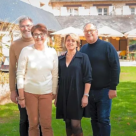 Le Manoir Du Lys Hotel 4*