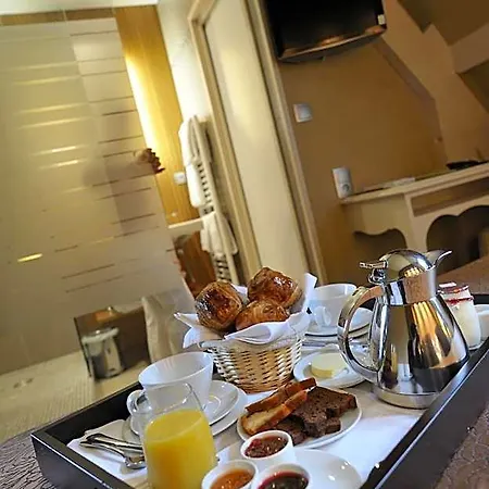Le Manoir Du Lys 4*